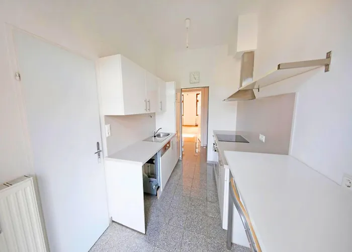 Apartman Apartment In Graz With Balcony *